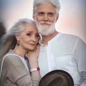 老骚逼求操视频
